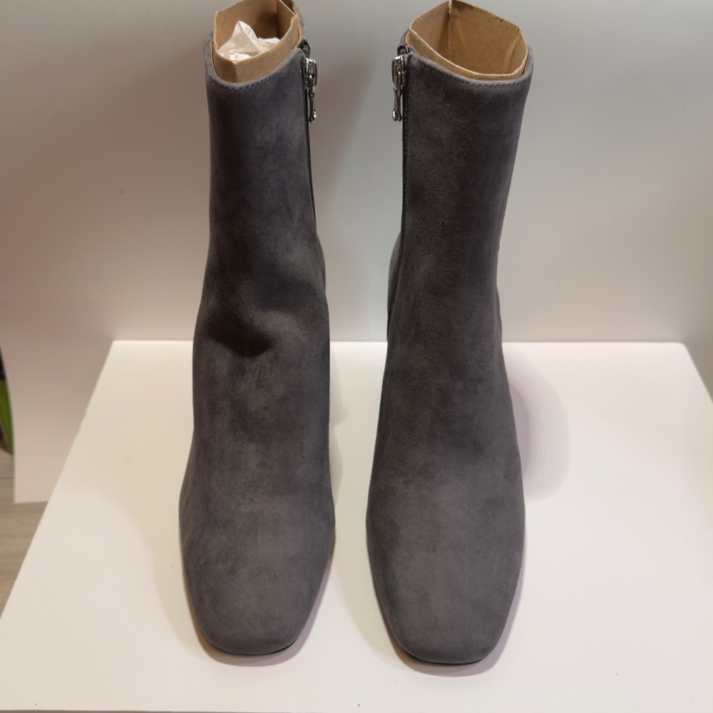 Ann Taylor Gray Ankle Boots with Sleek Suede Design